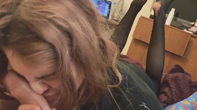 Tenggorokan kontol, ambruk kathok ketat lan ambruk tumit becik kanggo ketemu